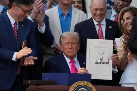 特朗普签署“大而美”法案