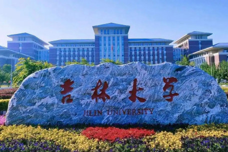 报考有疑问？学长学姐在线答疑