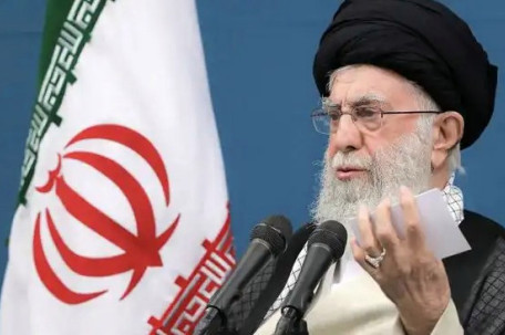 哈梅内伊：以方将会受到“惩罚”