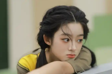 黄杨钿甜父亲已辞去公职8年