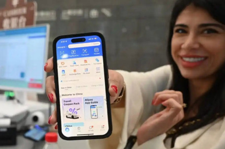 外国消费者大赞中国购是全新体验