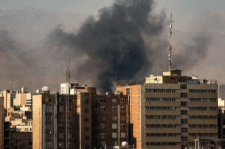 俄罗斯宣布从伊朗撤侨