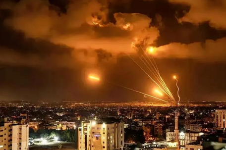 以军称打击伊朗多处核设施 