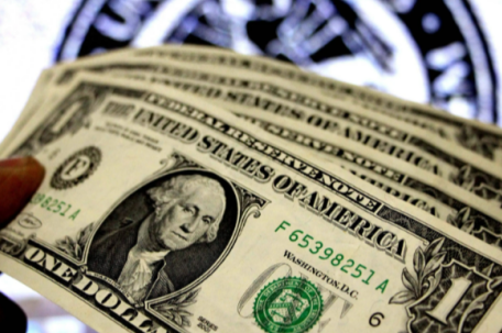 美股纳指标普再创新高 特斯拉涨超4%