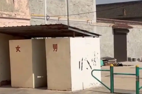 央视曝光农村新公厕只能看不能用