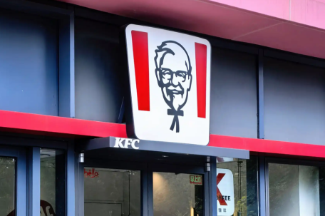 老人纳凉的成本不能转嫁给肯德基