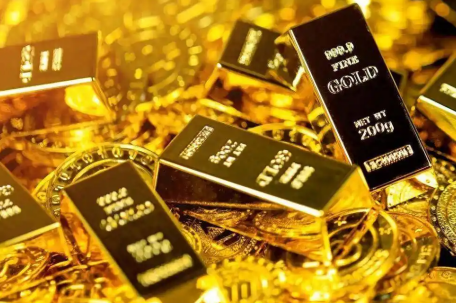 投资者：高位买黄金把我害惨了