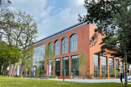 “清华经管院长曹玉磊”系假冒