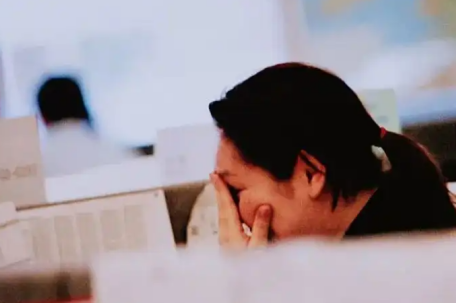 中年国企人遭竞争上岗 30年经验归零