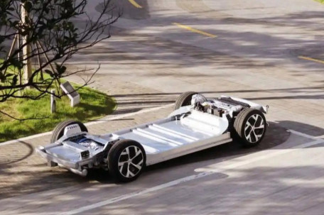 造车界也开始出现“预制菜”了