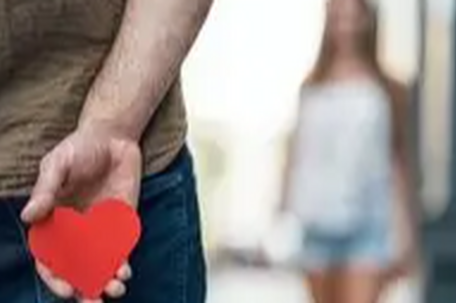 在房产证上加名也可能无法分到房产