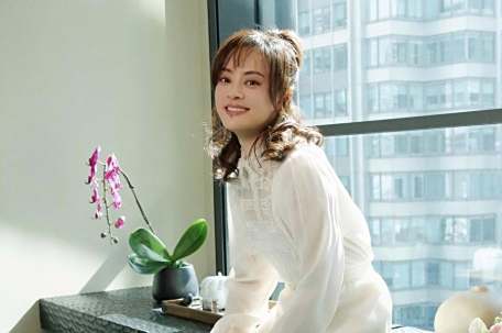 孙俪悄悄留了长发