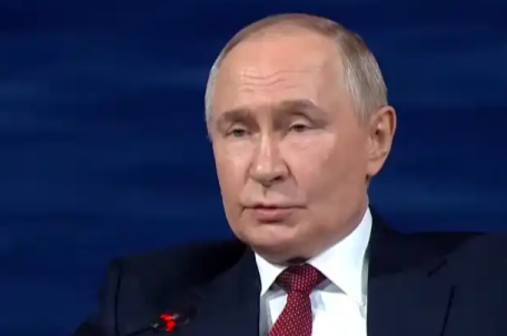 普京：俄准备支持伊朗发展和平核能 