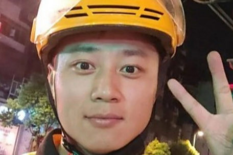 公职人员回应下班兼职送外卖