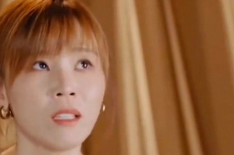 李佳薇谈卖房经历崩溃痛哭