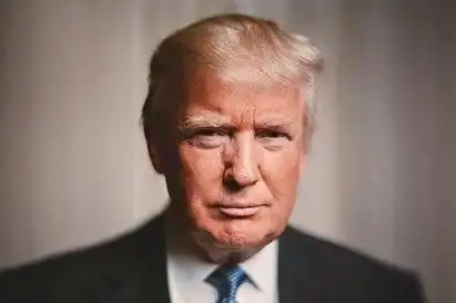 特朗普设“特朗普币大股东宴”