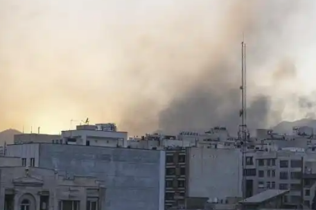 以色列国防军对伊朗发动新一轮空袭 