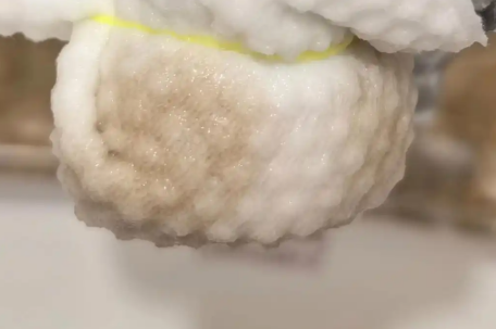 余杭居民：目前水不臭但仍变色严重