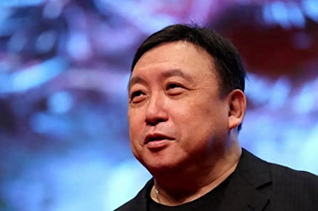 接连爆料华语顶流大瓜 王晶被骂惨了