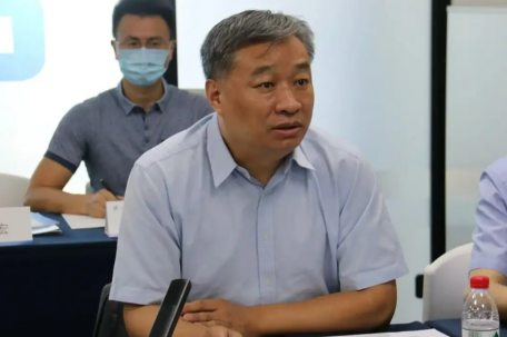 苗得雨任外交部副部长