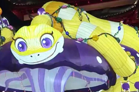 花灯一点 年味满满