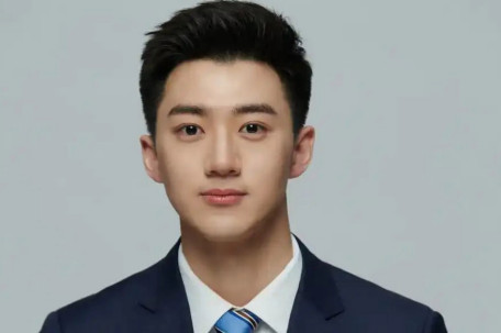 郑新宇成央视新主播