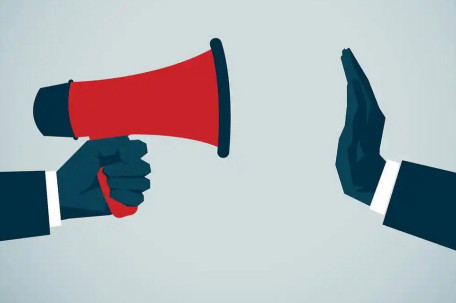 不必到处扣“恒大”的帽子