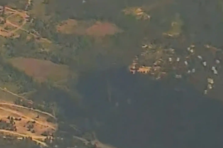 俄战术导弹轰炸乌陆军驻地