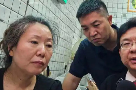 成都女子家门口遇害案细节曝光