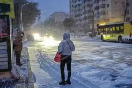 东北局地的雪要下到“发紫”