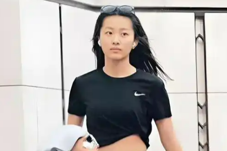 陈奕迅女儿正式出道