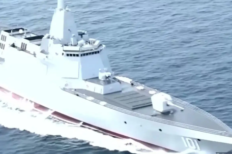 南昌舰以一对二逼退外舰 