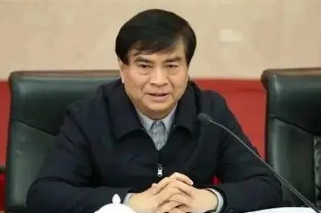 落马副部曾卷入“与乘客对骂”风波