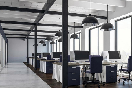 单位仅10名员工 办公用房近4000平 