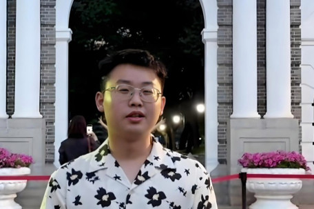 退学北大考清华男生称学护理屈才了