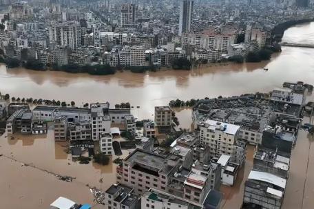 航拍肇庆怀集四次洪峰过境