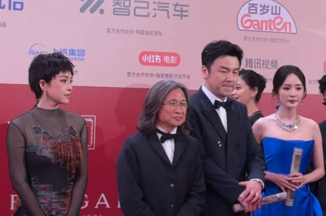 赵丽颖缺席《酱园弄》上影节红毯