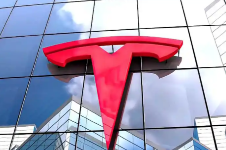 美股三大股指集体收跌 特斯拉跌超7%