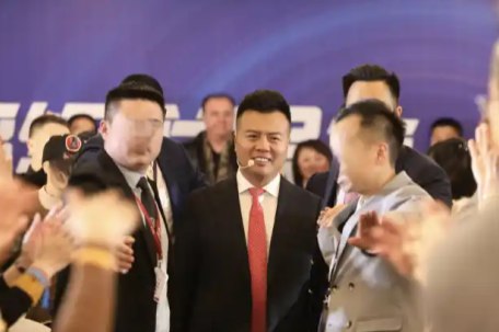 成功学大师获无期 自称1根头发卖6万 