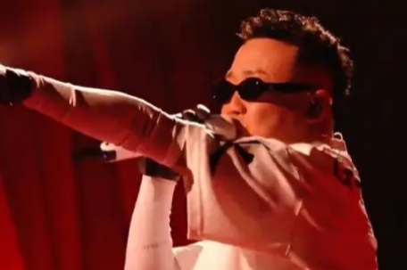 《歌手》八名选手五位外国人