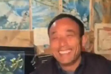 3个女儿的父亲过年现状