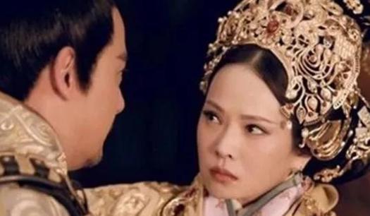 三女侍一夫！龙榻上的曹操之女，斗曹丕、摔玉玺，她才是三国最伟大的女人