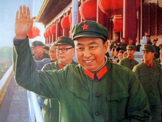 揭秘:华国锋陵墓修建背后的事 <a href=https://www.lishiji.cn/lishi/1666/ target=_blank class=infotextkey>揭秘</a>:华国锋陵墓修建背后的事