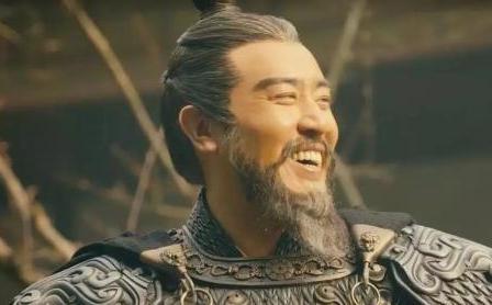 古代人不能随便剪头发 为什么曹操还要割断头发呢