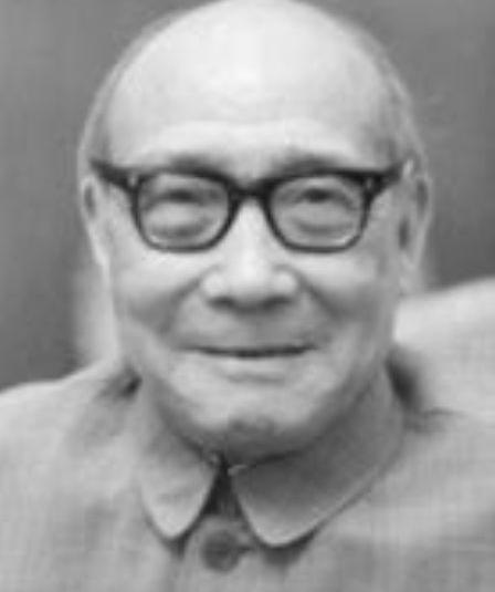 著名政治家屈武简介 个人生平经历都是什么样的 著名政治家屈武简介 个人生平经历都是什么样的