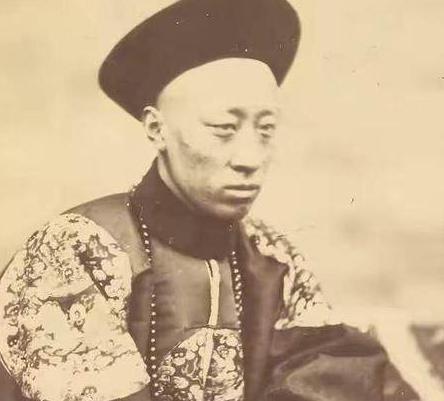 咸丰继位当上皇帝之后 他的兄弟的结局如何 咸丰继位当上皇帝之后 他的兄弟的结局如何