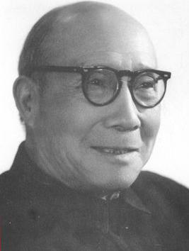 著名政治家屈武简介 个人生平经历都是什么样的