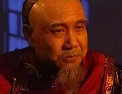 乾隆皇帝死前为什么叫隆科多陪葬？隆科多当即跪下