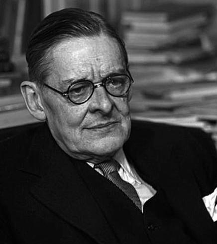 托马斯·斯特尔那斯·艾略特:英国诗人、剧作家和文学批评家,诗歌现代派运动领袖 托马斯·斯特尔那斯·艾略特:英国诗人、剧作家和文学批评家,诗歌现代派运动领袖