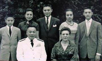 蒋纬国的夫人是谁？石静宜蒋纬国一生挚爱,死后与她合葬。